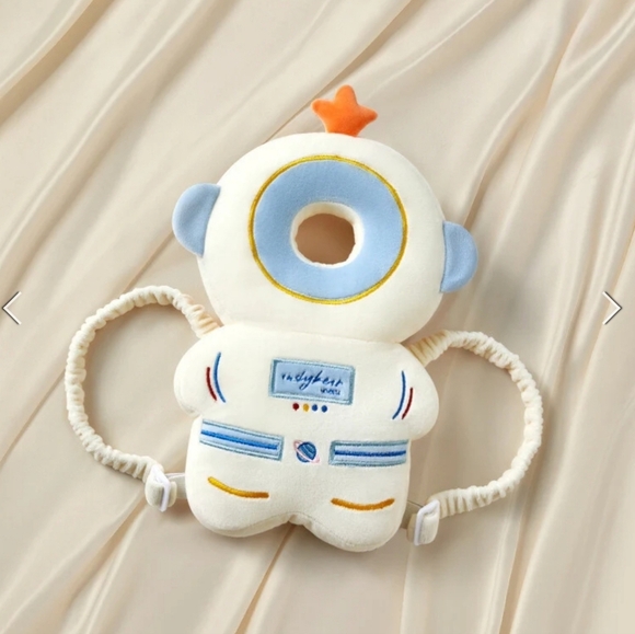 NWOT Astronaut head protection backpack for baby safety one size - Picture 2 of 6